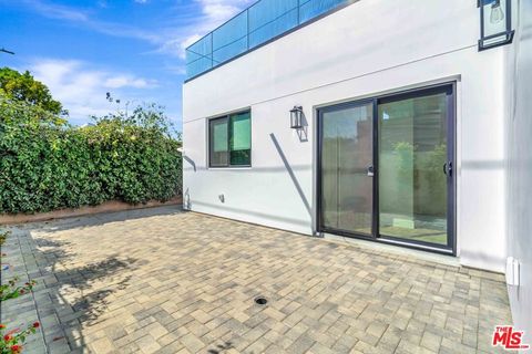 Tiny photo for 1921 Federal Avenue #1921, Los Angeles, CA 90025 (MLS # 25619735)