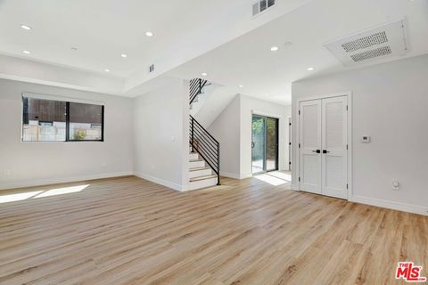 Tiny photo for 1921 Federal Avenue #1921, Los Angeles, CA 90025 (MLS # 25619735)