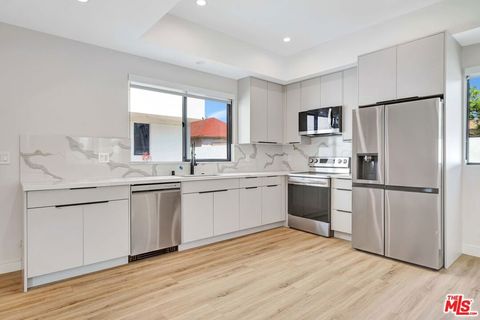 Tiny photo for 1921 Federal Avenue #1921, Los Angeles, CA 90025 (MLS # 25619735)