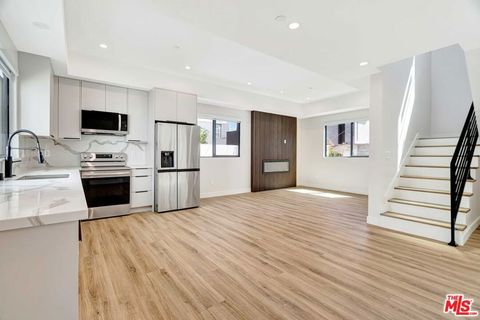 Tiny photo for 1921 Federal Avenue #1921, Los Angeles, CA 90025 (MLS # 25619735)