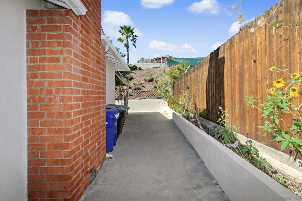 La Mesa - Residential