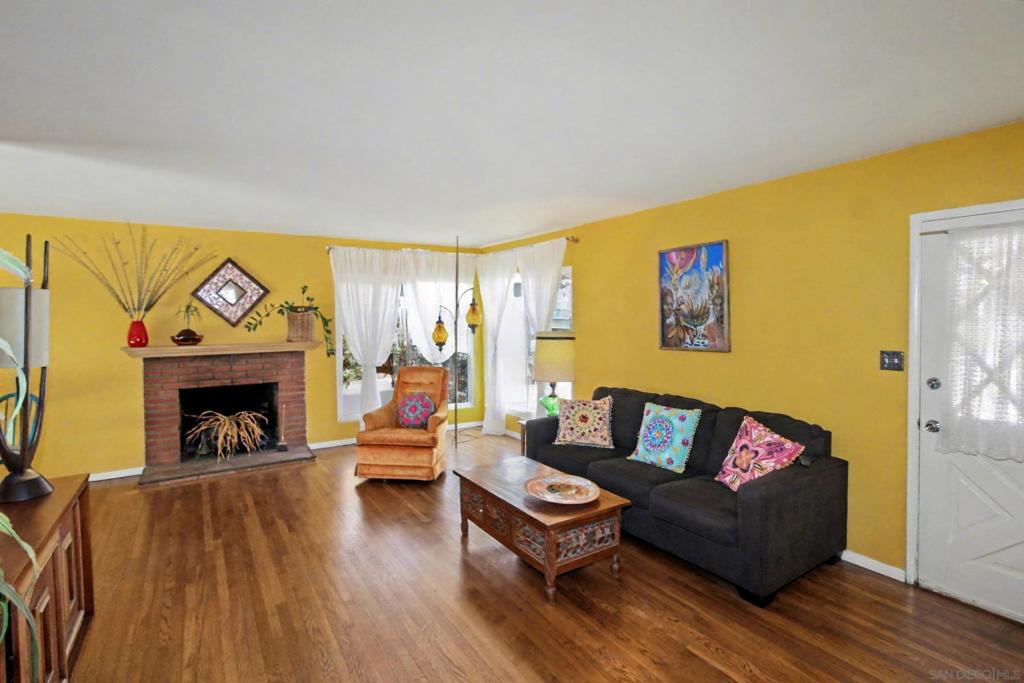 La Mesa - Residential