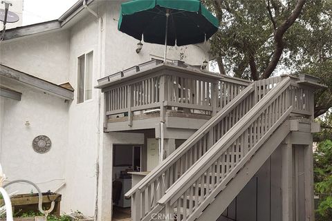 Photo of 9341 Rollins Rd, Chatsworth, CA 91311 (MLS # AR26022302)