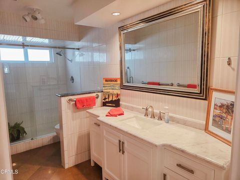 Tiny photo for 2726 Sailor Avenue, Ventura, CA 93001 (MLS # V1-27808)