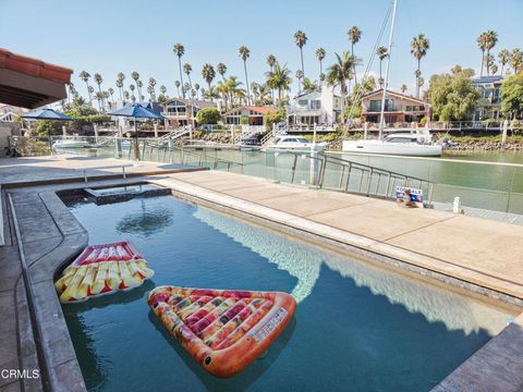 Tiny photo for 2726 Sailor Avenue, Ventura, CA 93001 (MLS # V1-27808)