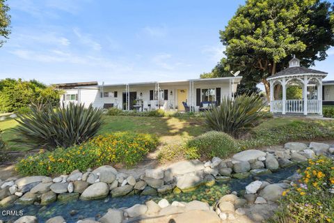 Photo of 25 Faulkner Court #25, Ventura, CA 93003 (MLS # V1-32128) Photo of 25 Faulkner Court #25, Ventura, CA 93003 (MLS # V1-32128)