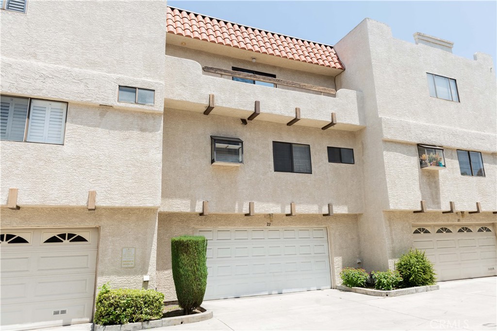 4000 Stewart Ave #22 22