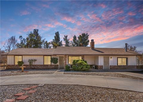 Photo of 17837 Fresno Street, Hesperia, CA 92345 (MLS # IV25226651)