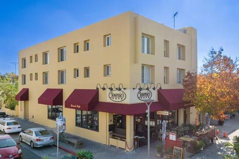 Photo of 411 California Avenue #A5, Palo Alto, CA 94306 (MLS # ML82037419)