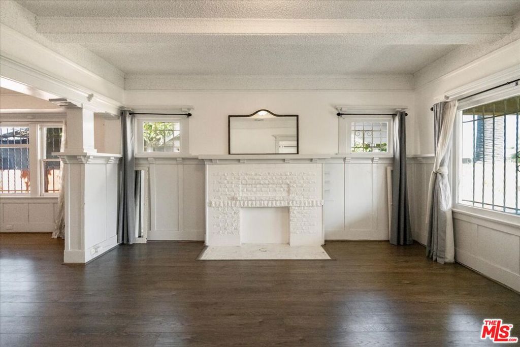 1625 W 55th Street