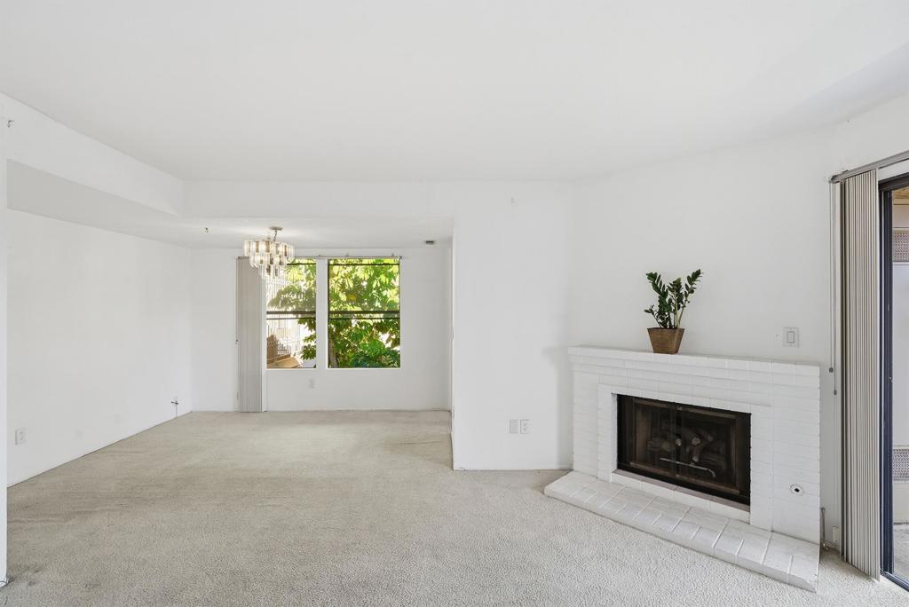 12250 Corte Sabio 2210