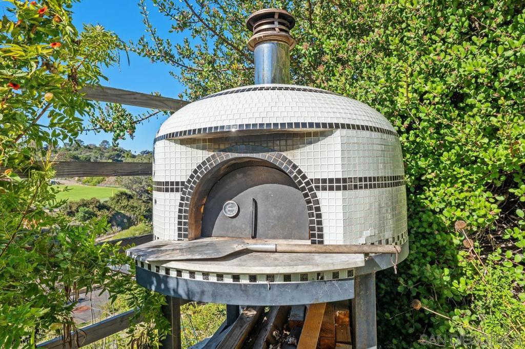 Pacific Beach - Residential Lease