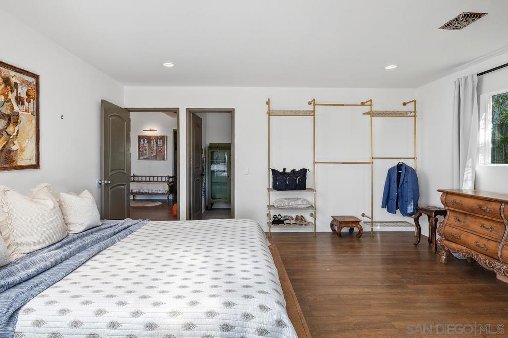 Pacific Beach - Residential Lease