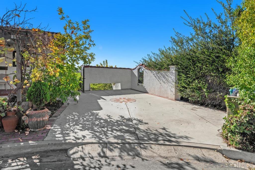 Pacific Beach - Residential Lease