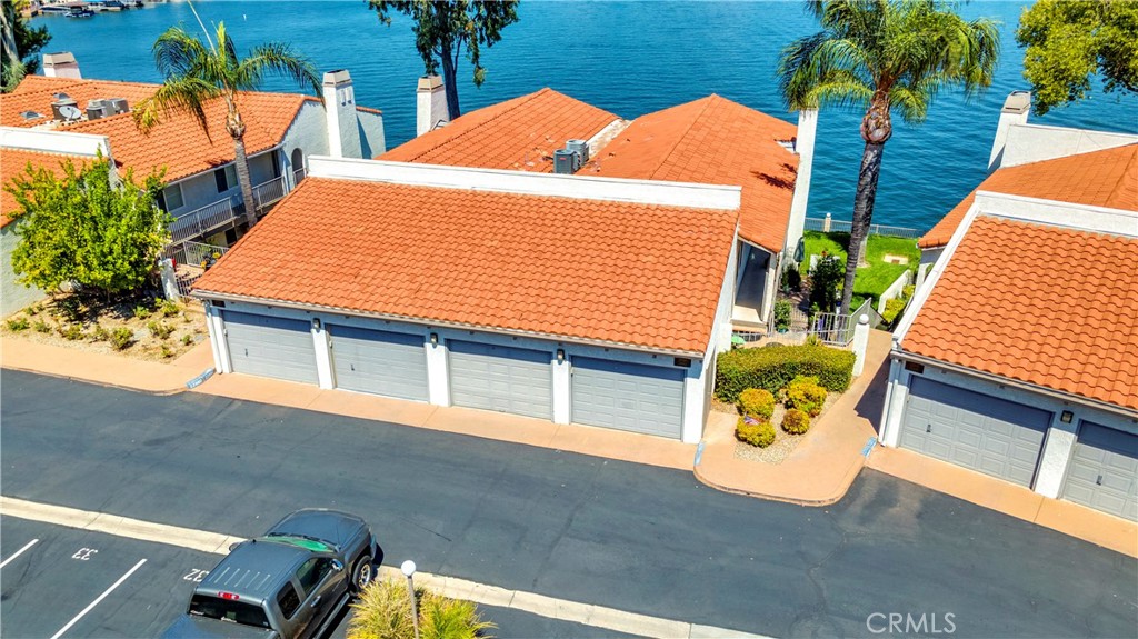 22086 Treasure Island unit 30