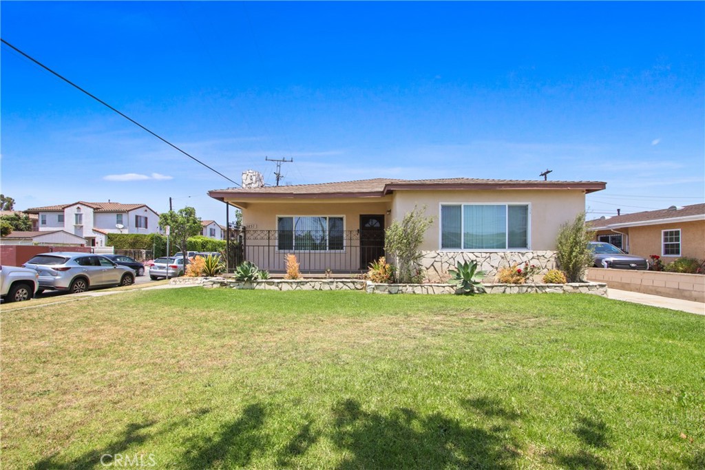 3857 W 135th