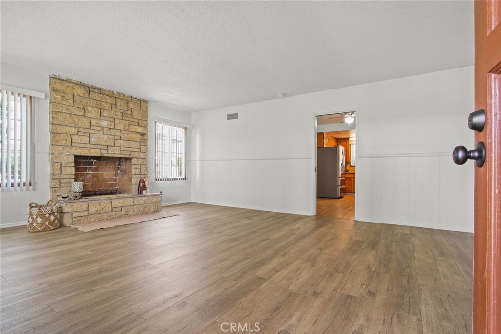 3857 W 135th