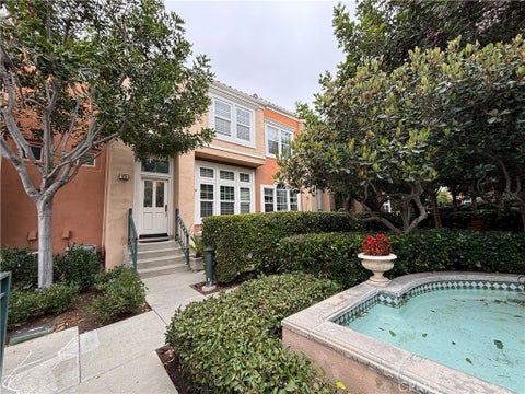 Photo of 15 Cigliano Aisle, Irvine, CA 92606 (MLS # TR26146396)