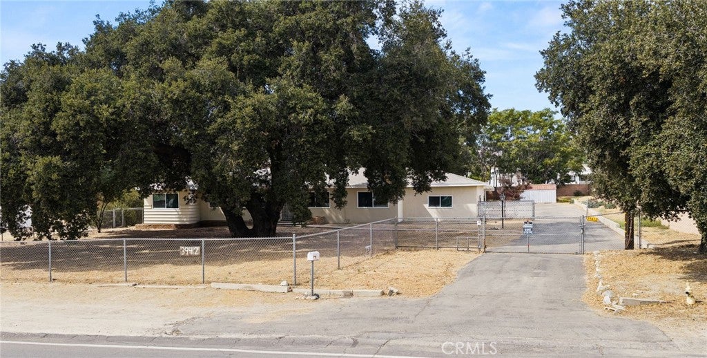 39412 Cherry Valley Boulevard