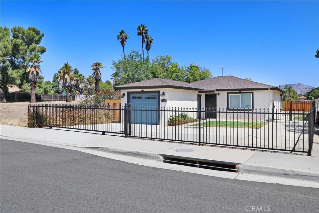 Photo of 24050 Atwood AVE, Moreno Valley, CA 92553 (MLS # IV26140797)
