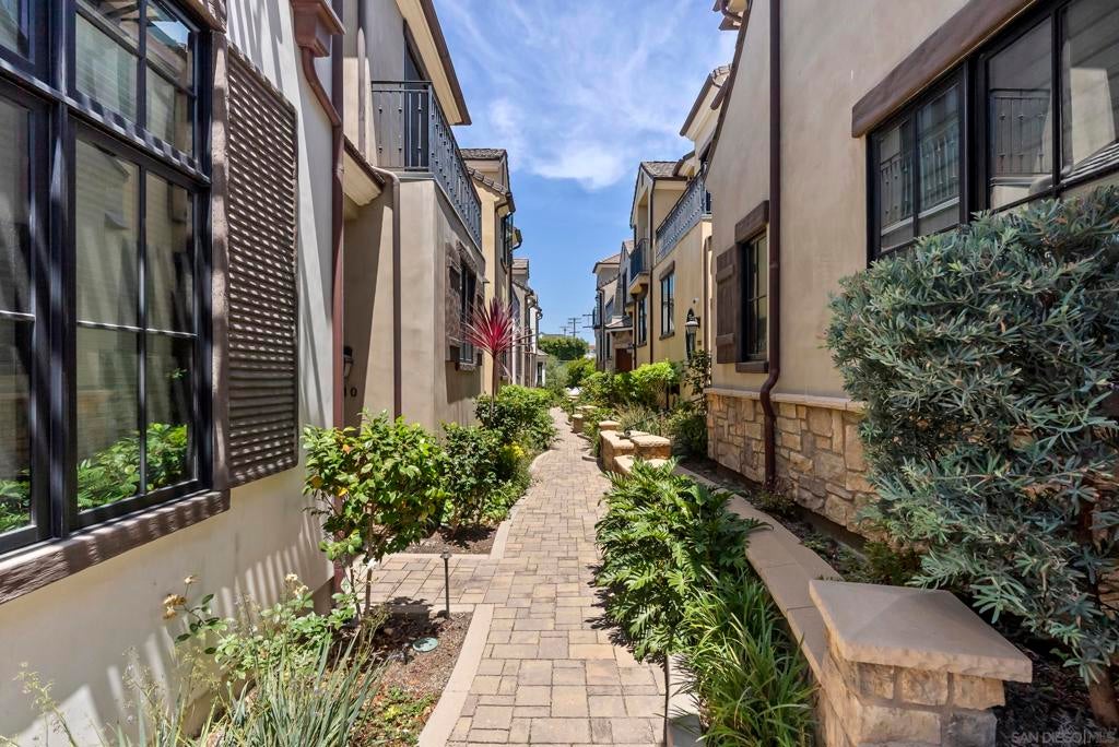 718 Silver ST, La Jolla CA 92037