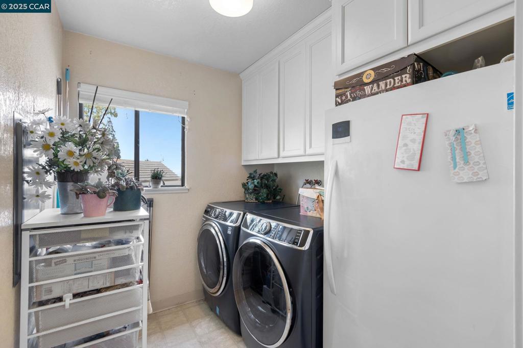 ROSSMOOR - Residential