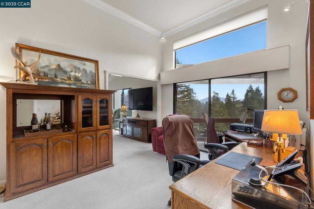 ROSSMOOR - Residential