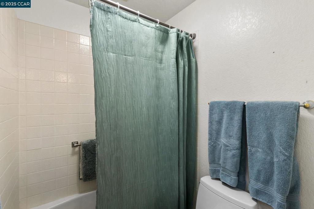 ROSSMOOR - Residential