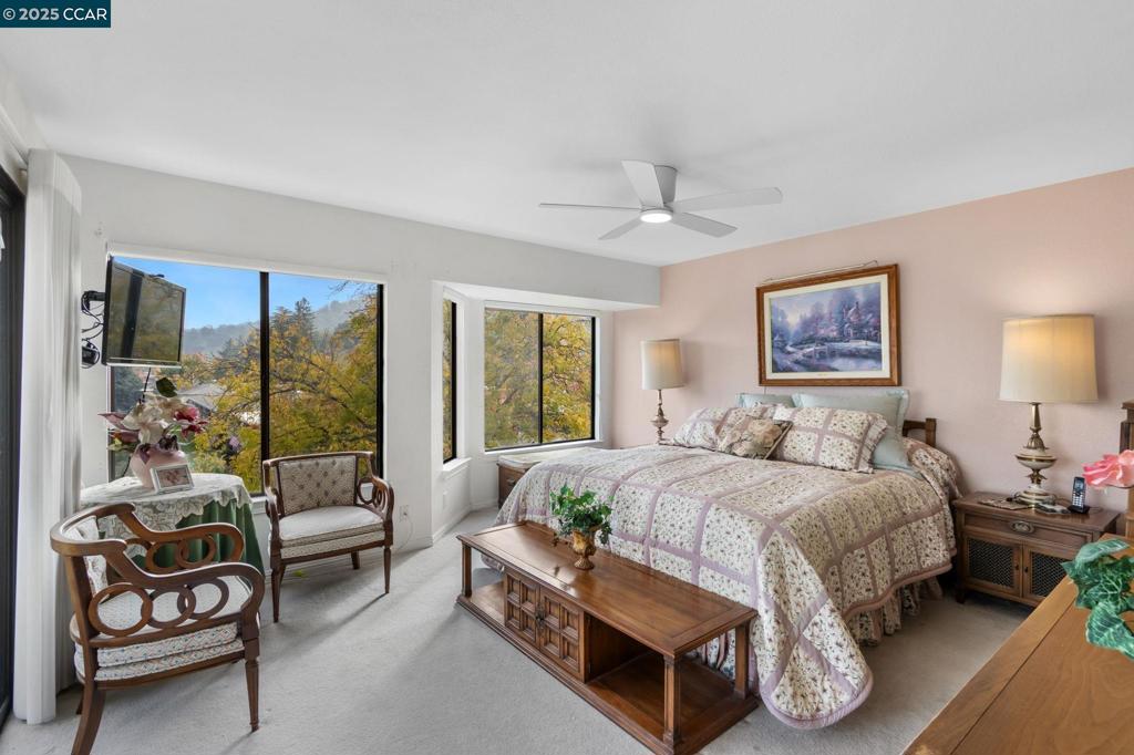 ROSSMOOR - Residential