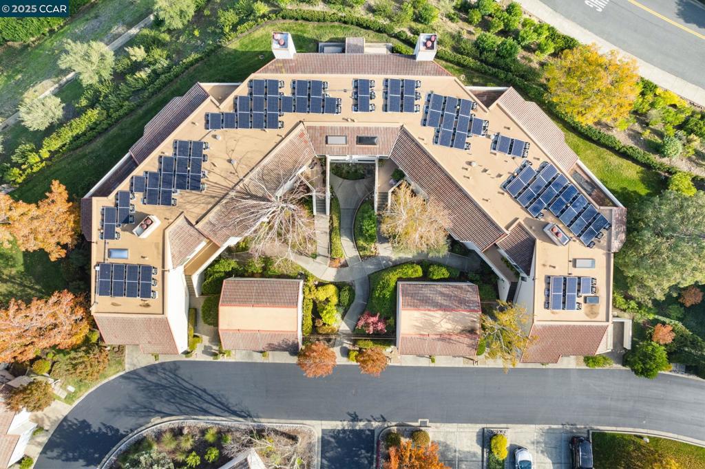 ROSSMOOR - Residential