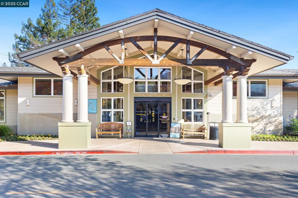 ROSSMOOR - Residential