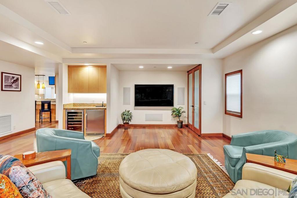 Cardiff By The Sea - Residential