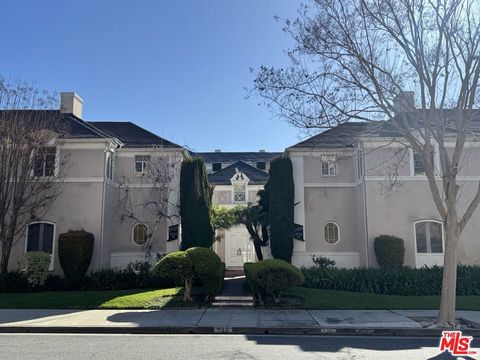 132 S Spalding Drive Beverly Hills CA 90212