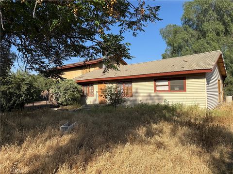 Photo of 5701 Norwood Ave, Riverside, CA 92505 (MLS # CV26067025)