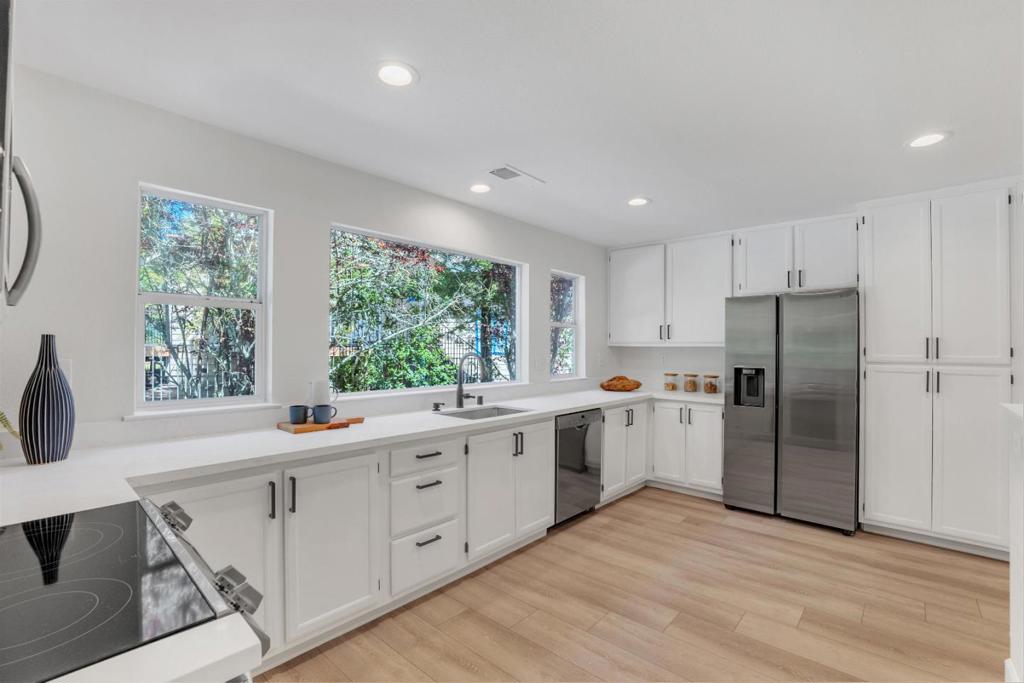 3233 Nielsen Court
