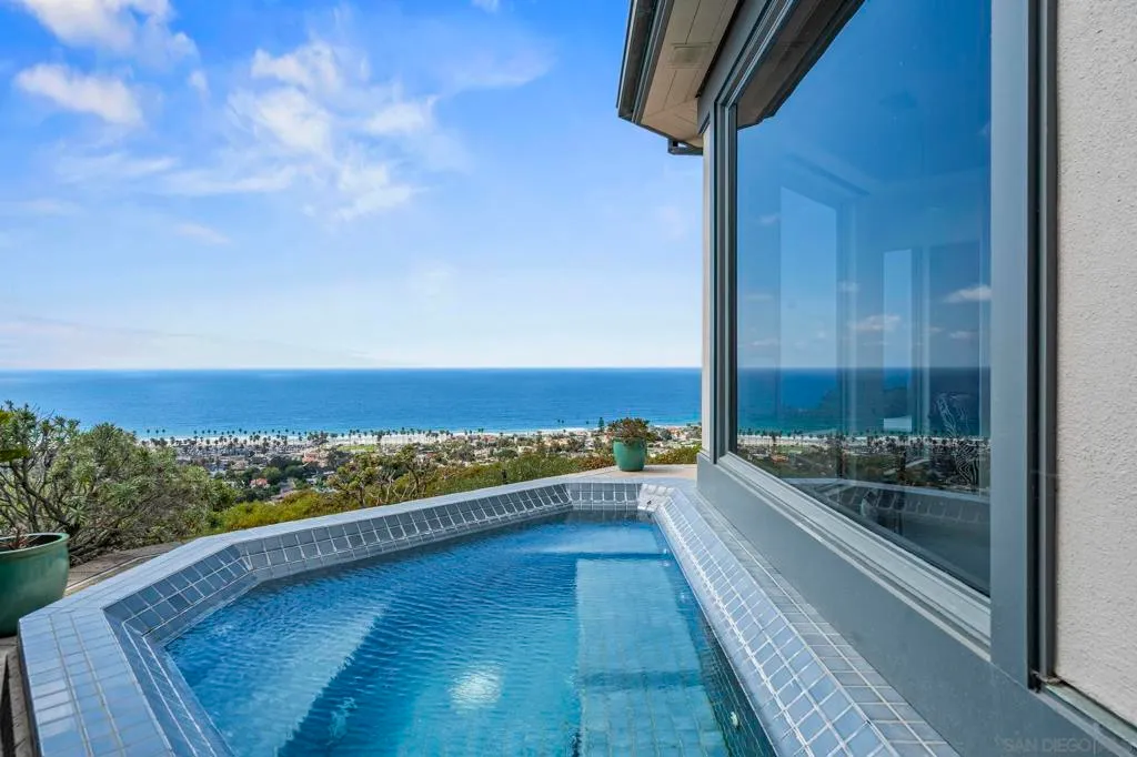 La Jolla, California 92037, United States, 4 Bedrooms Bedrooms, ,5 BathroomsBathrooms,Residential,Active,223257