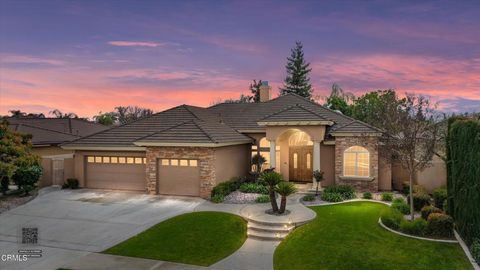 Photo of 9905 Lightner Way, Bakersfield, CA 93311 (MLS # V1-35189)