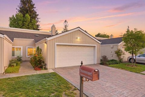 Photo of 22652 Silver Oak Lane, Cupertino, CA 95014 (MLS # ML82041120)
