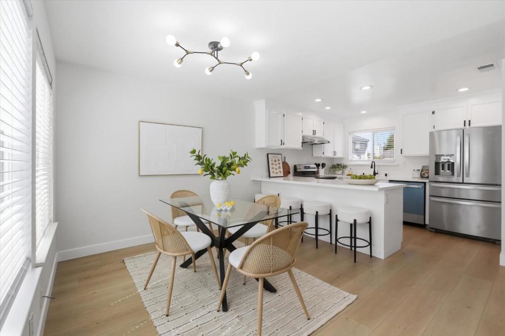 22652 Silver Oak Lane