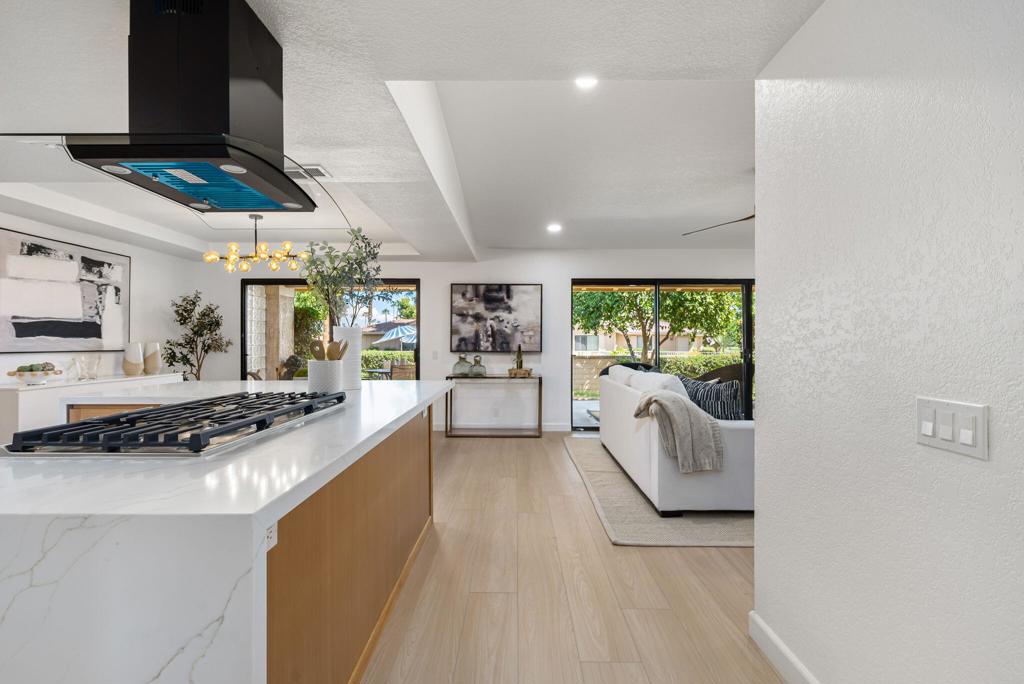 Chaparral C.C. - Residential