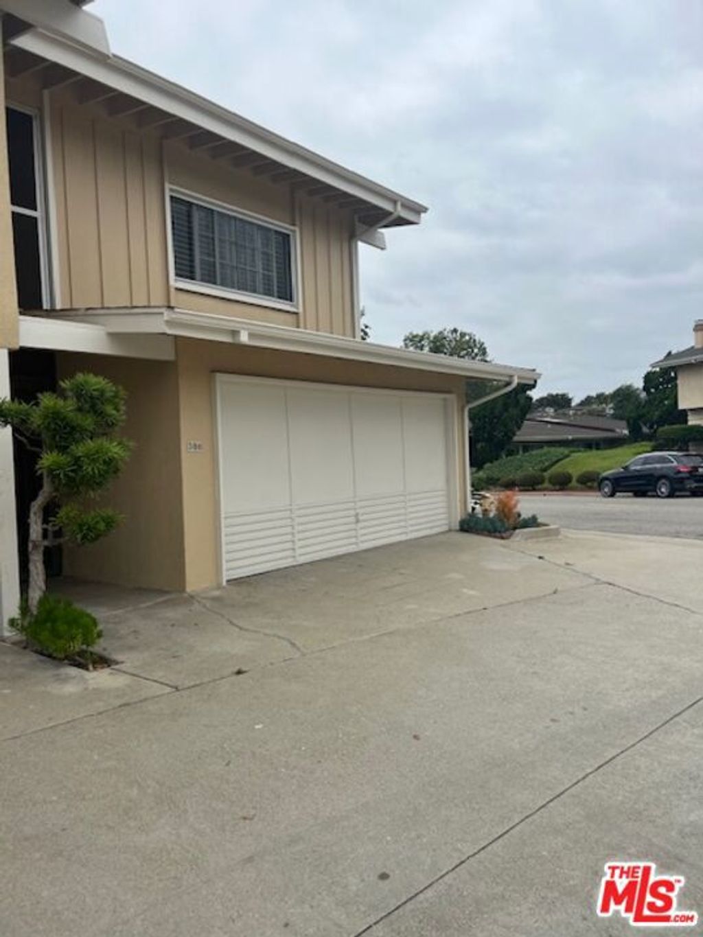 Photo of 3500 W Manchester Boulevard #386, Inglewood, CA 90305 (MLS # 25599529)