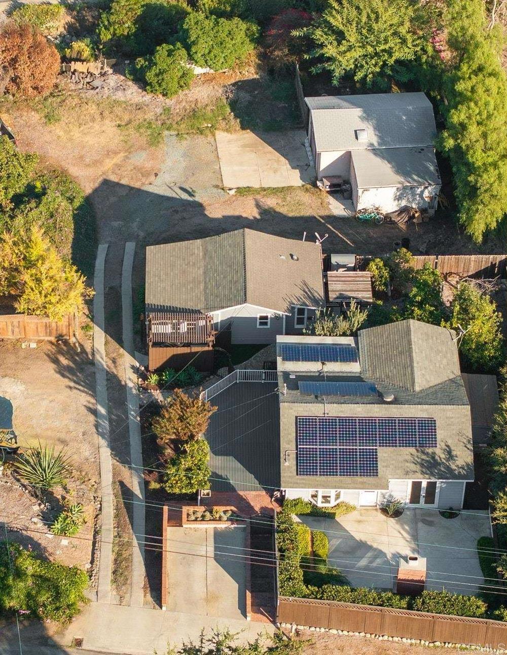 697 Ocean View Avenue, Encinitas CA 92024