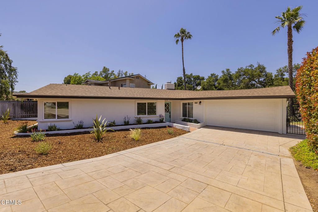 1853 Country Place