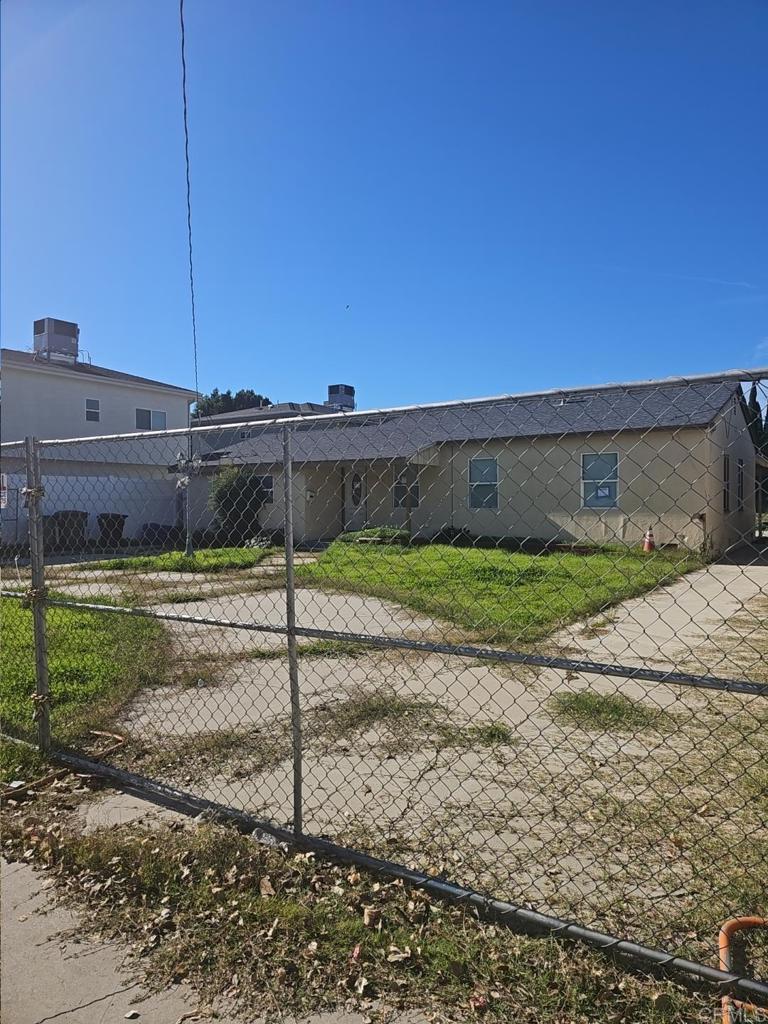 6537 Columbus Avenue