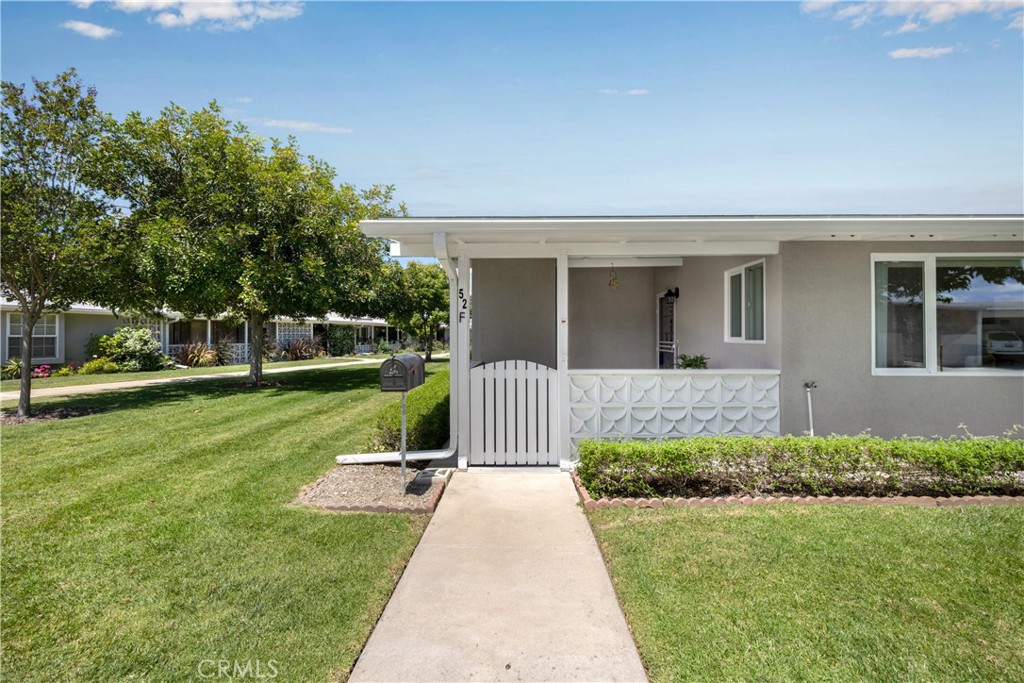 1461 Merion Way 52F