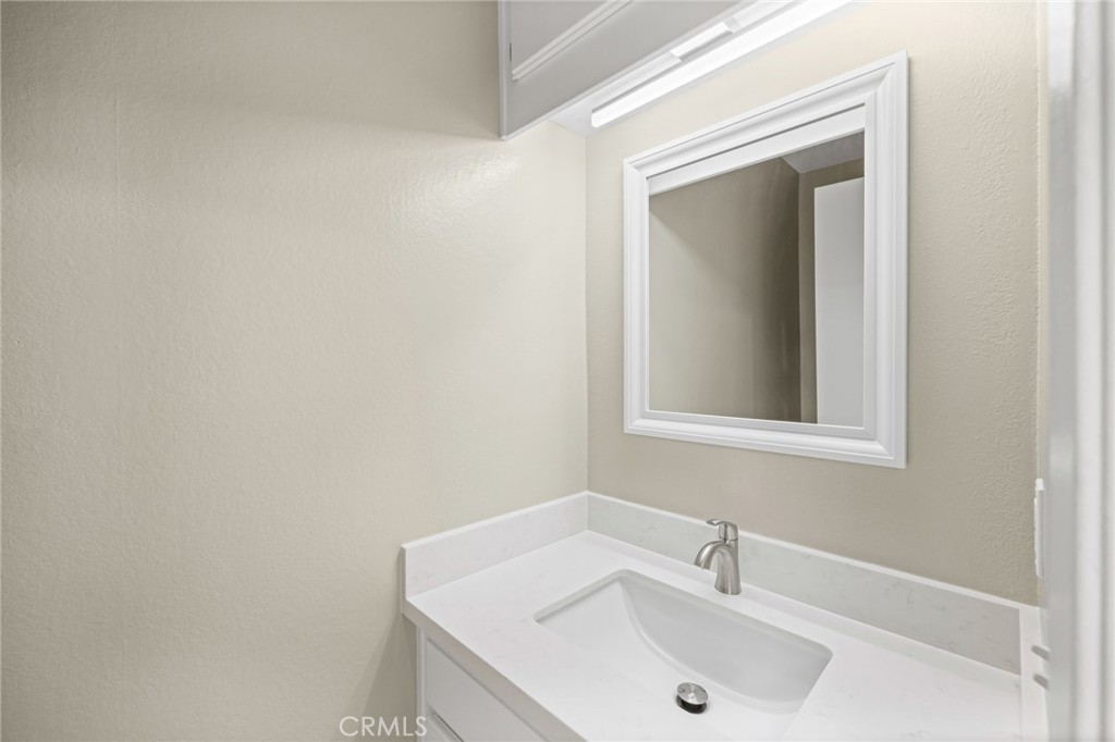 Las Palmas (BLP) - Residential Lease
