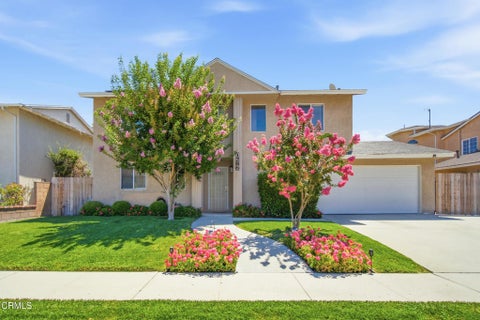 Photo of 1286 Fuller Avenue, Simi Valley, CA 93065 (MLS # V1-37794)