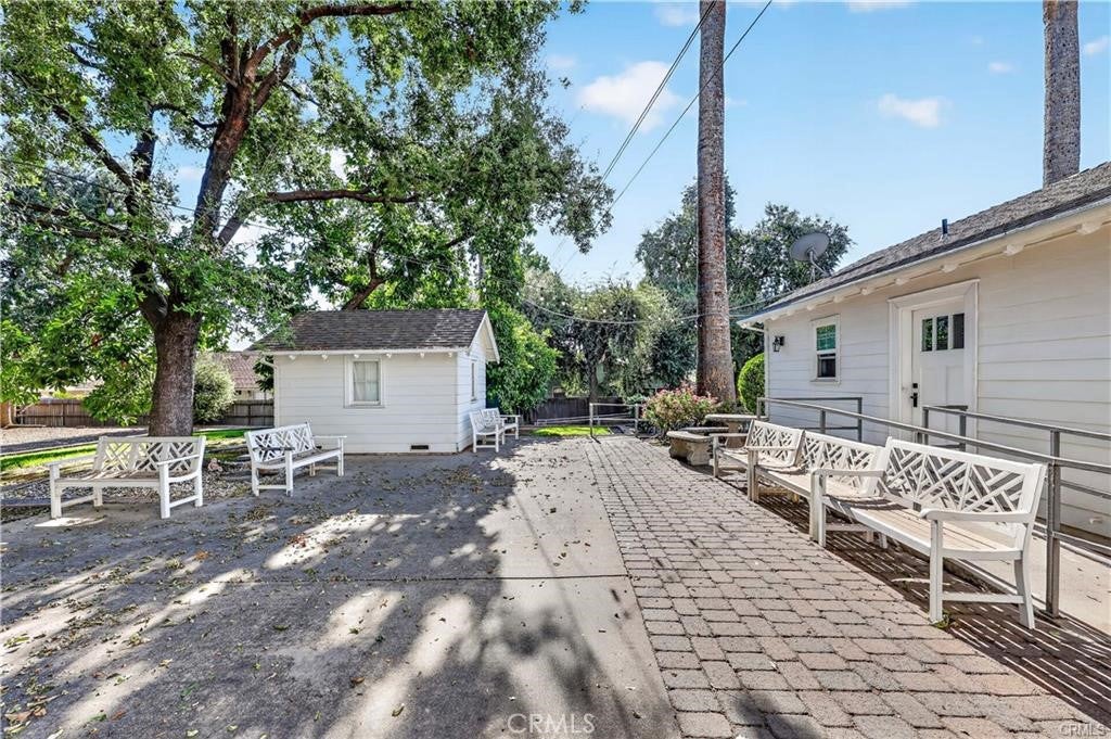 575 Bear Creek Dr