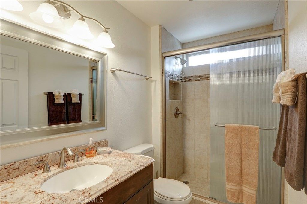 listing image 130722040393958331081