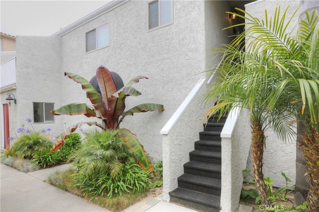 listing image 130720607392021448862